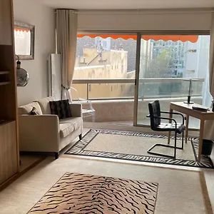 Un De Luxe Les Champs Elysees París