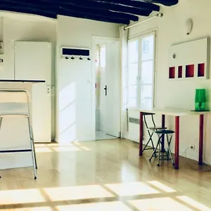  Appartamento Cosy 25 Sqm In Heart Of