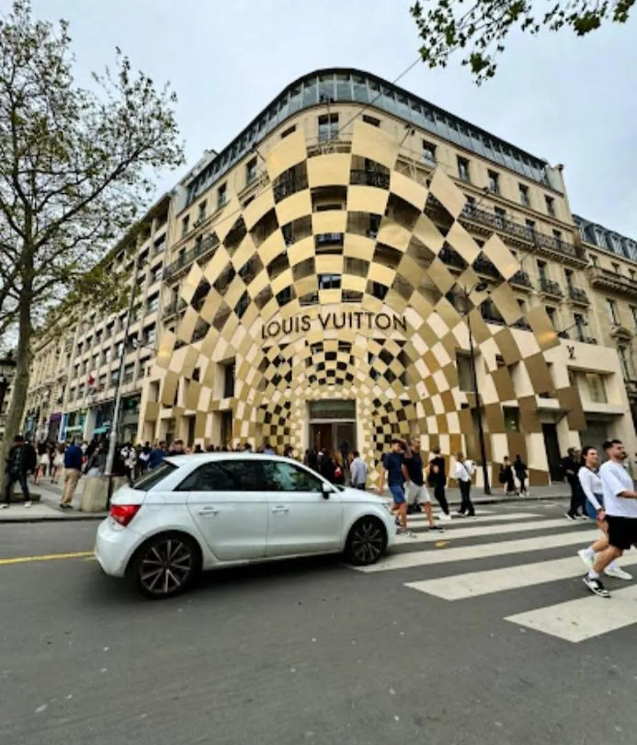 Luxury Flat Champs-Elysees Monceau Paris